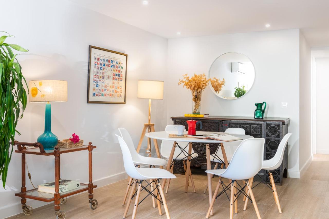 Plaza Espana, Acogedor Apartamento Con Patio Sevilha Exterior foto